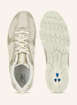 Sneaker 530