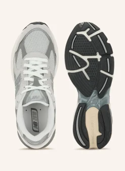Sneaker ABZORB 2010
