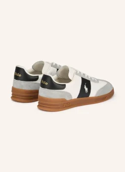 Sneaker AERA