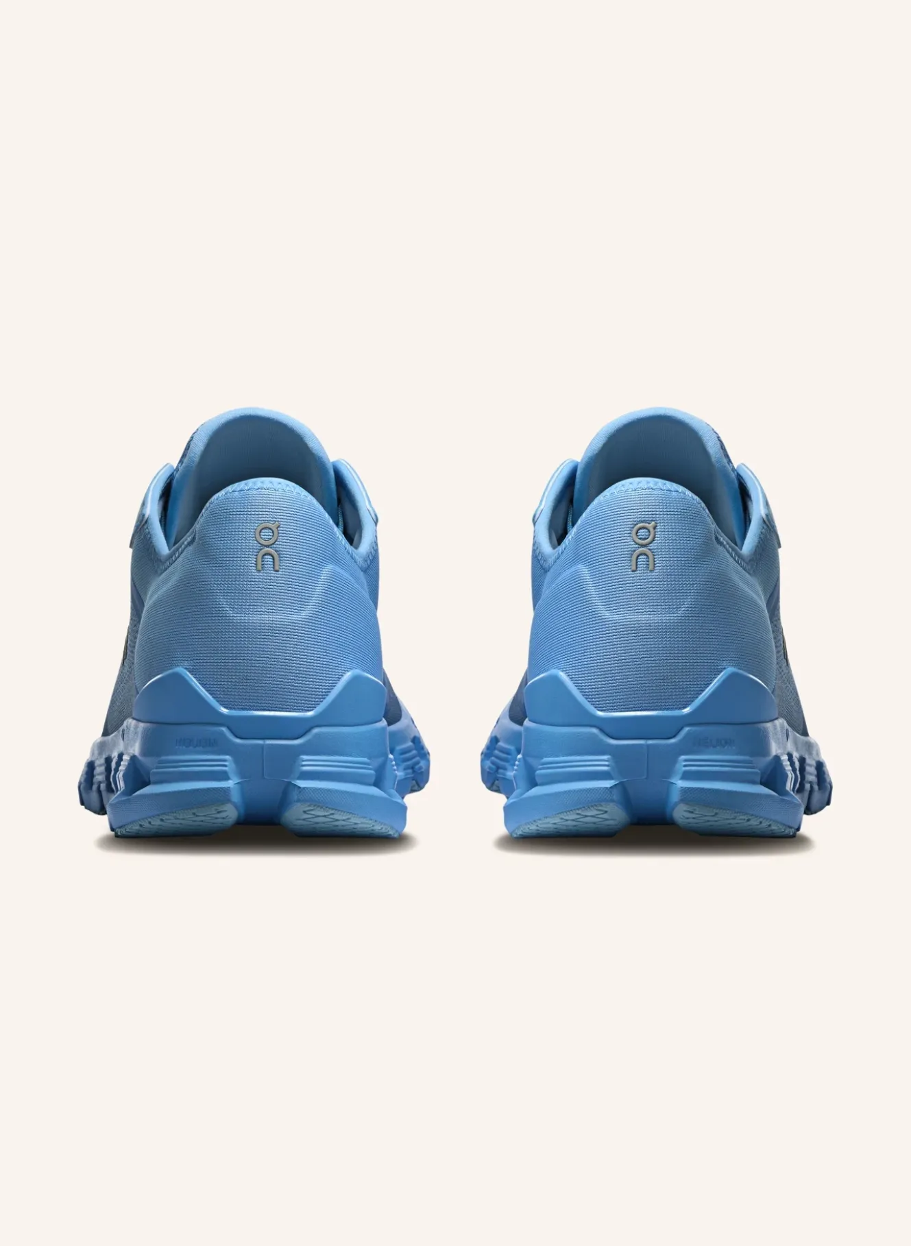 Sneaker CLOUD X 4 AD