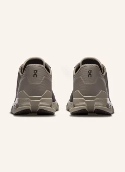 Sneaker CLOUD X 4 AD