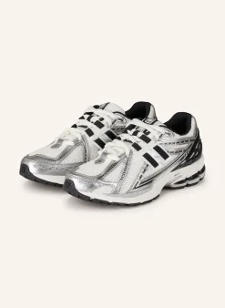 Sneaker 1906R
