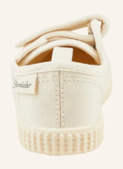 Sneaker uni