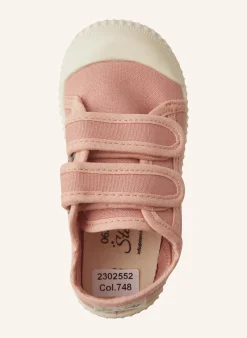 Sneaker uni