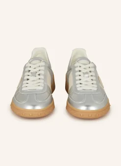 Sneaker UPVILLAGE