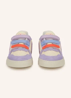 Sneaker V-10