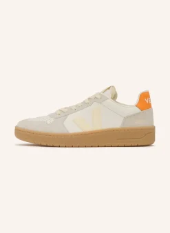 Sneaker V-82
