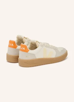 Sneaker V-82