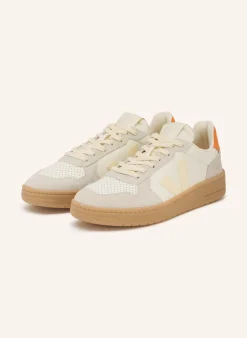 Sneaker V-82