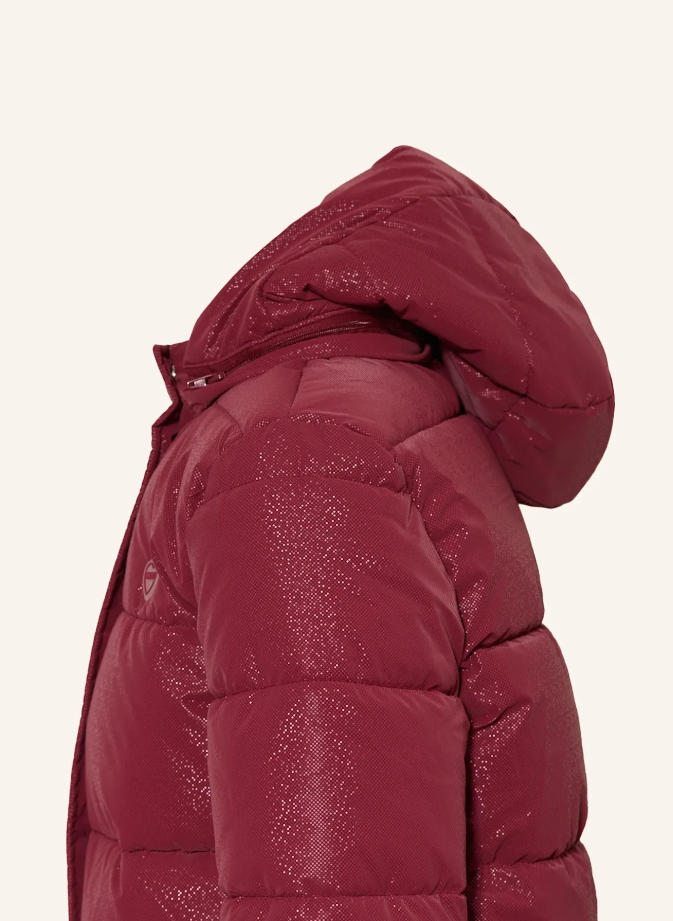 Steppjacke mit abnehmbarer Kapuze