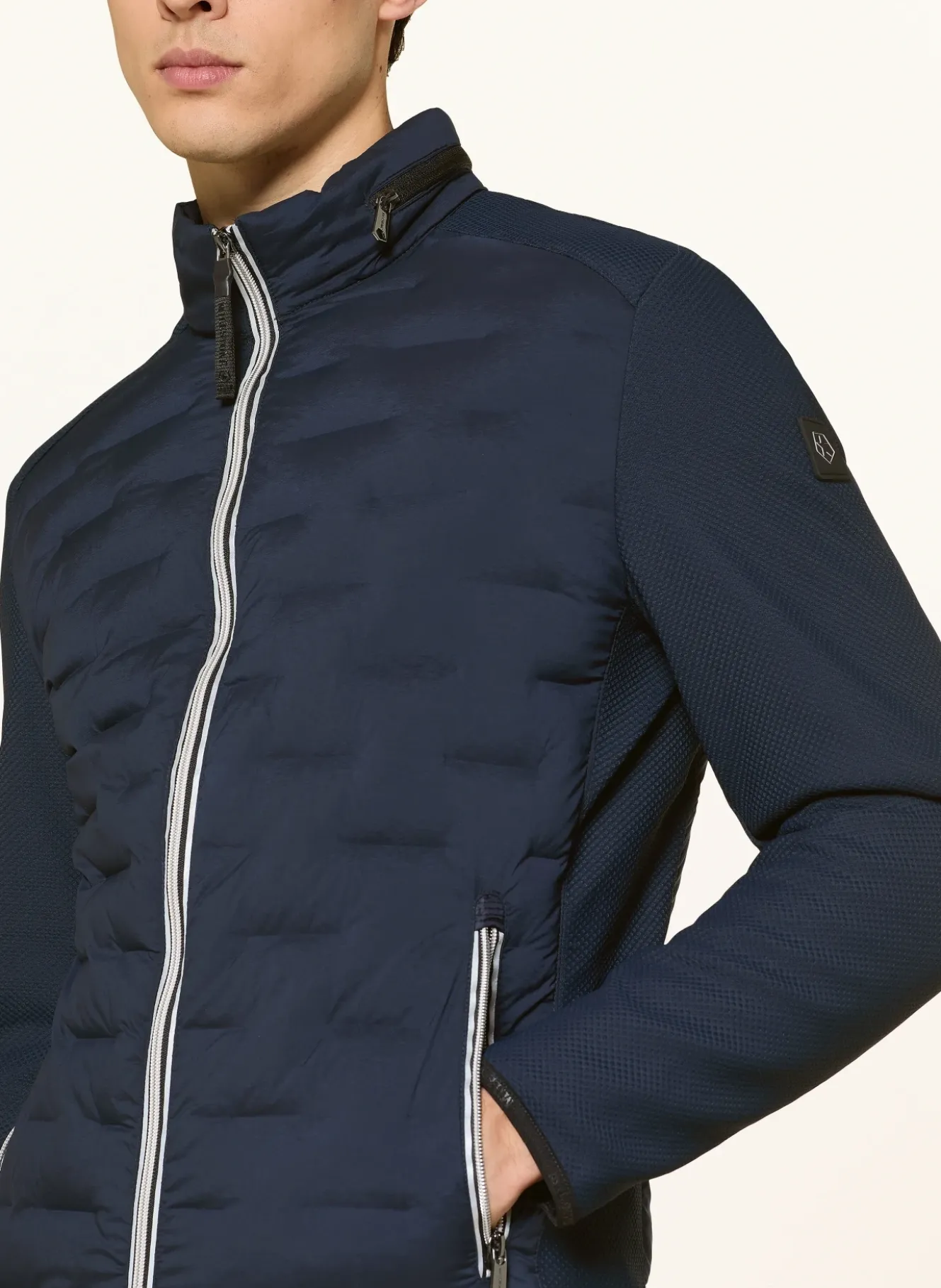 Steppjacke MSNERANO im Materialmix mit DUPONT™ SORONA®-Isolierung