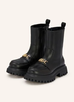 Stiefel