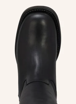 Stiefel