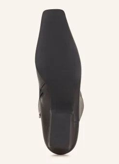 Stiefel