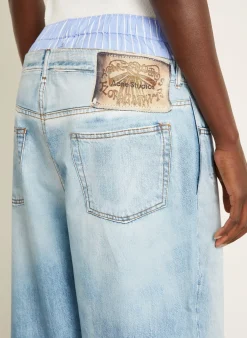 Straight Jeans