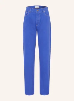 Straight Jeans