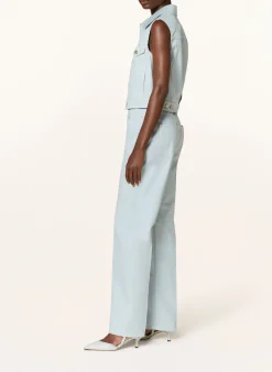 Straight Jeans