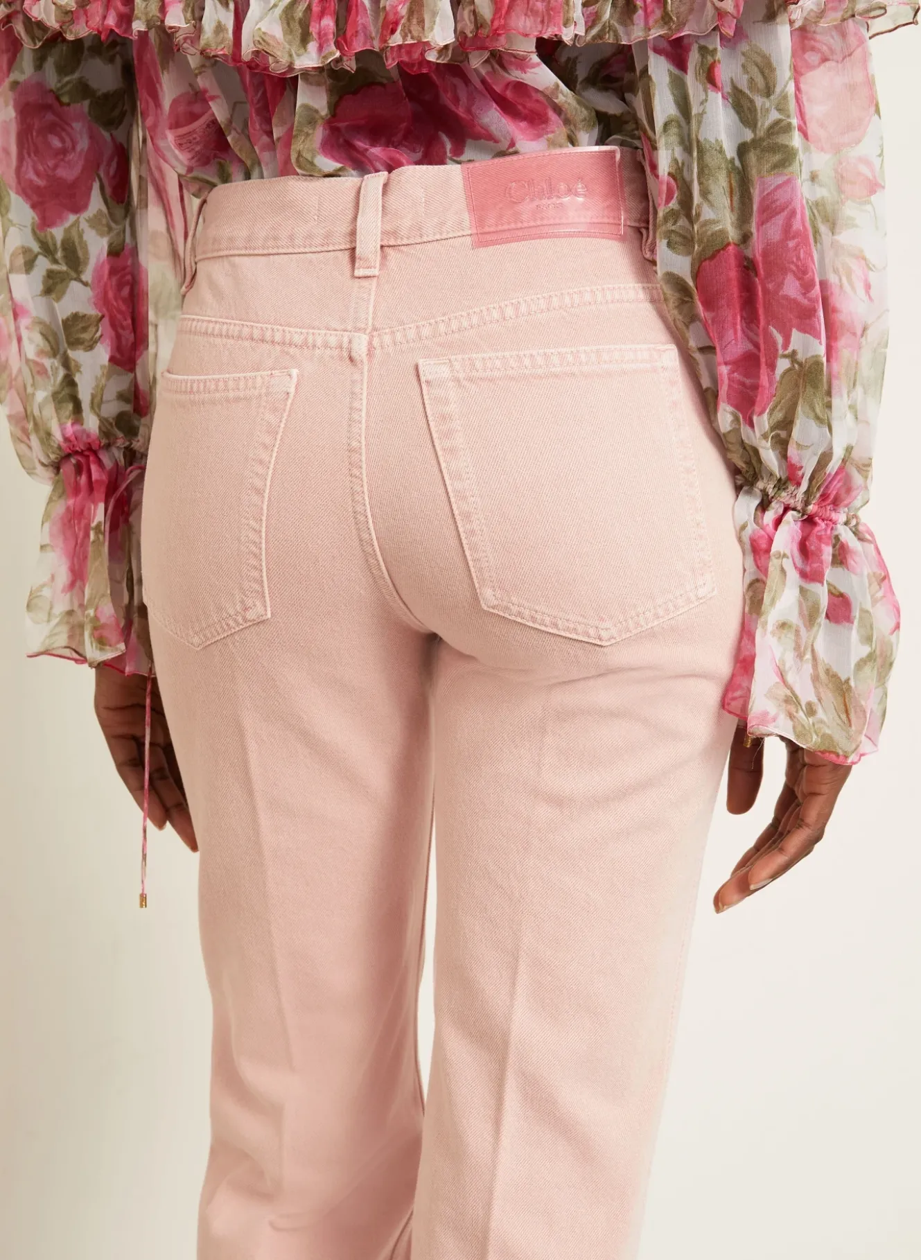 Straight Jeans