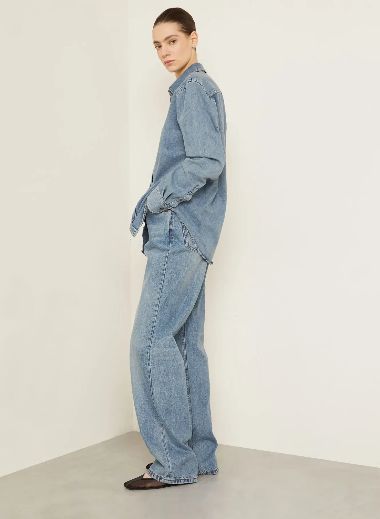Straight Jeans