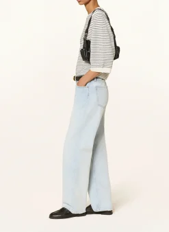 Straight Jeans AMPLIFY