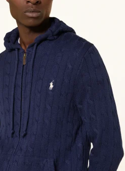 Strickjacke