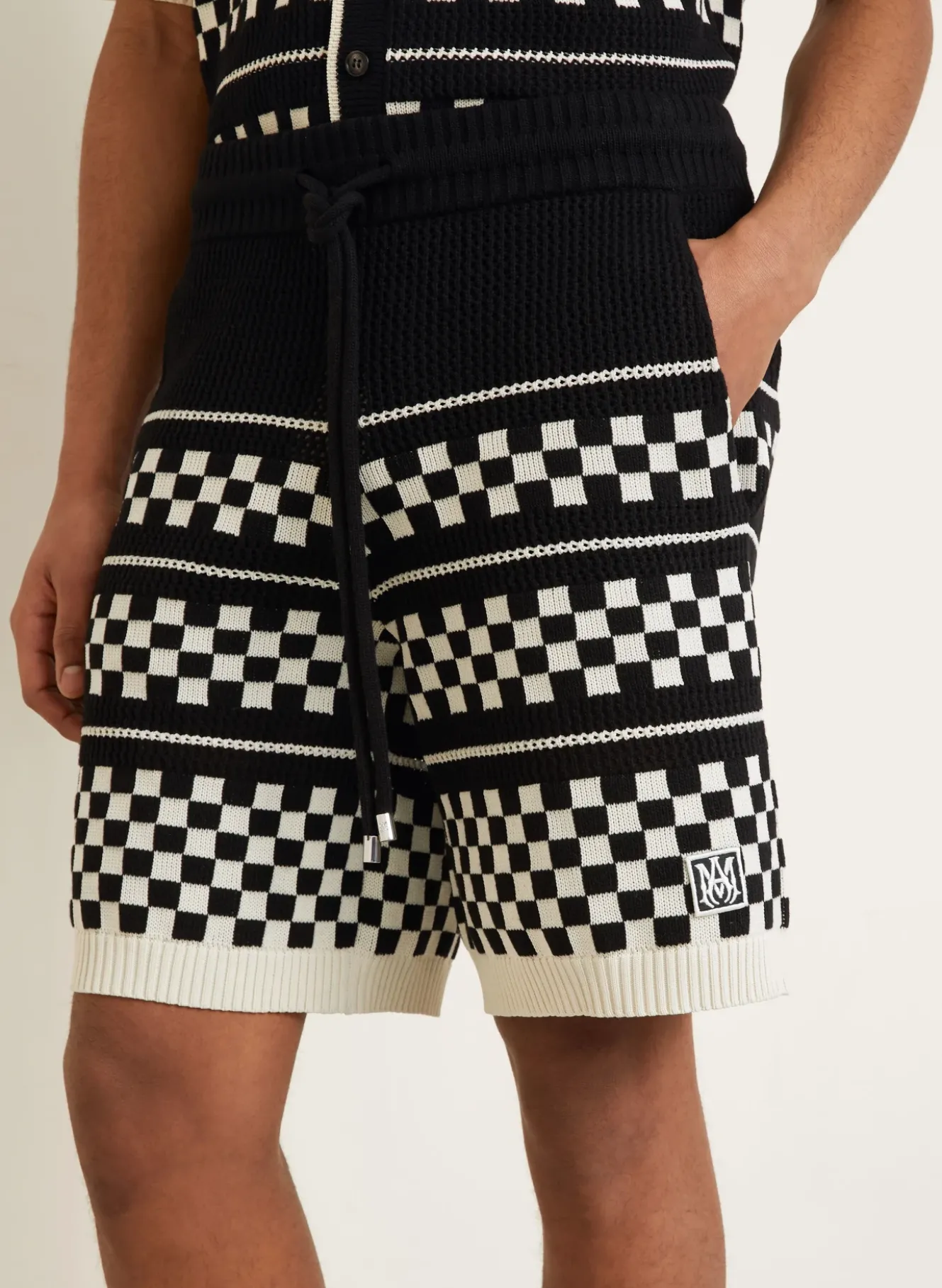 Strickshorts