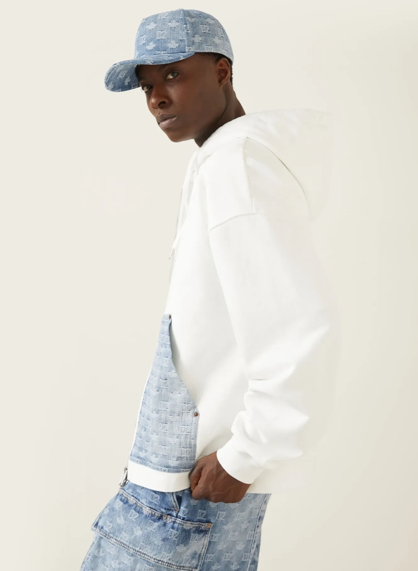 Sweatjacke im Materialmix