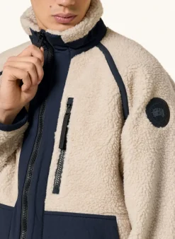 Teddyfell-Jacke im Materialmix