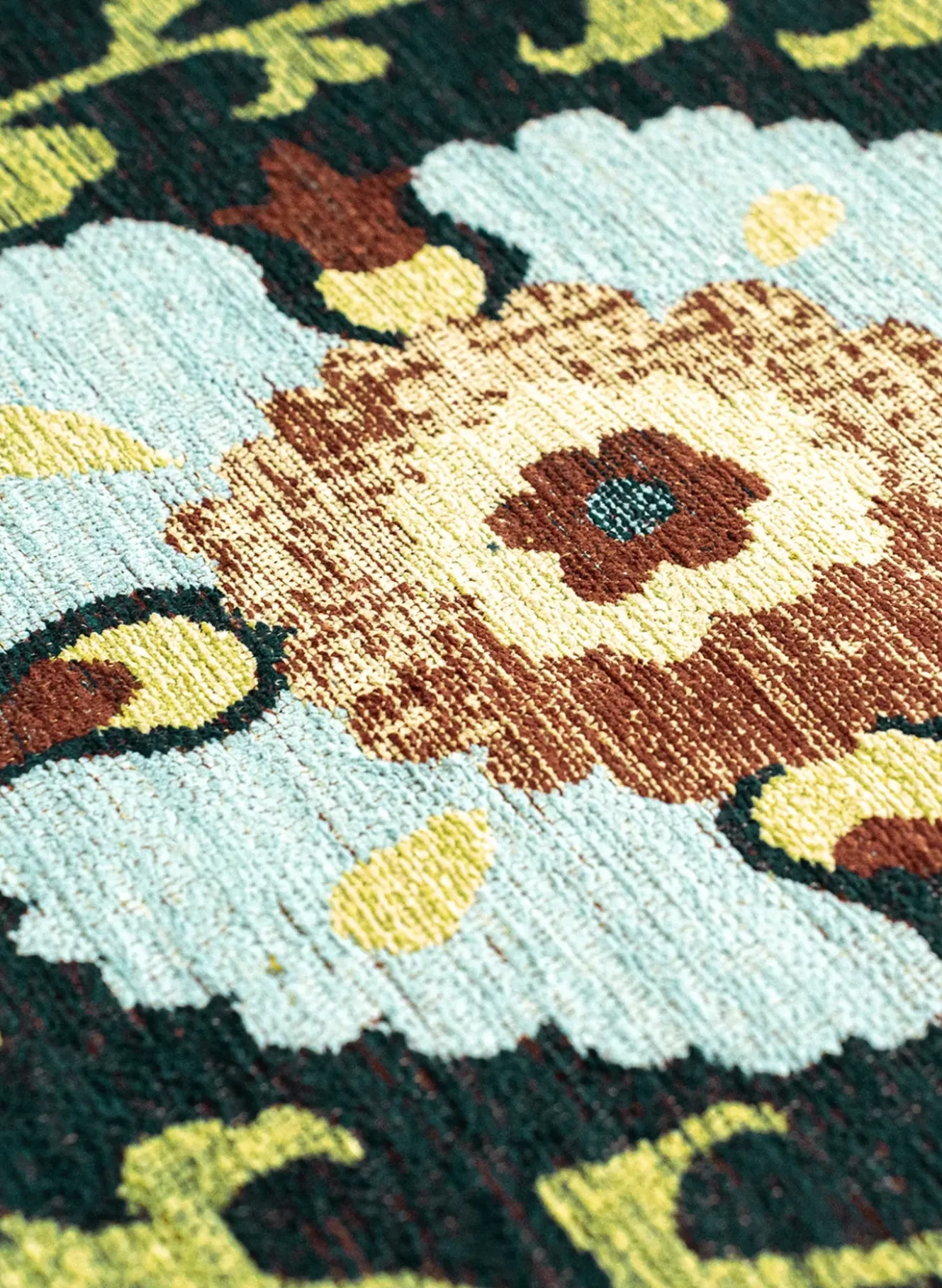 Teppich ANTIQUARIAN SUZANI