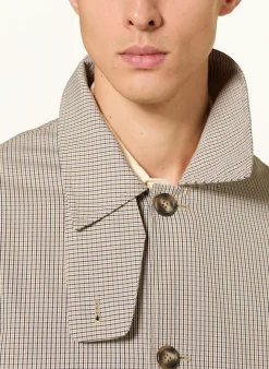 Trenchcoat