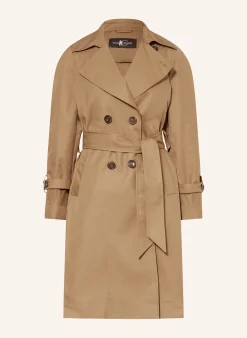 Trenchcoat