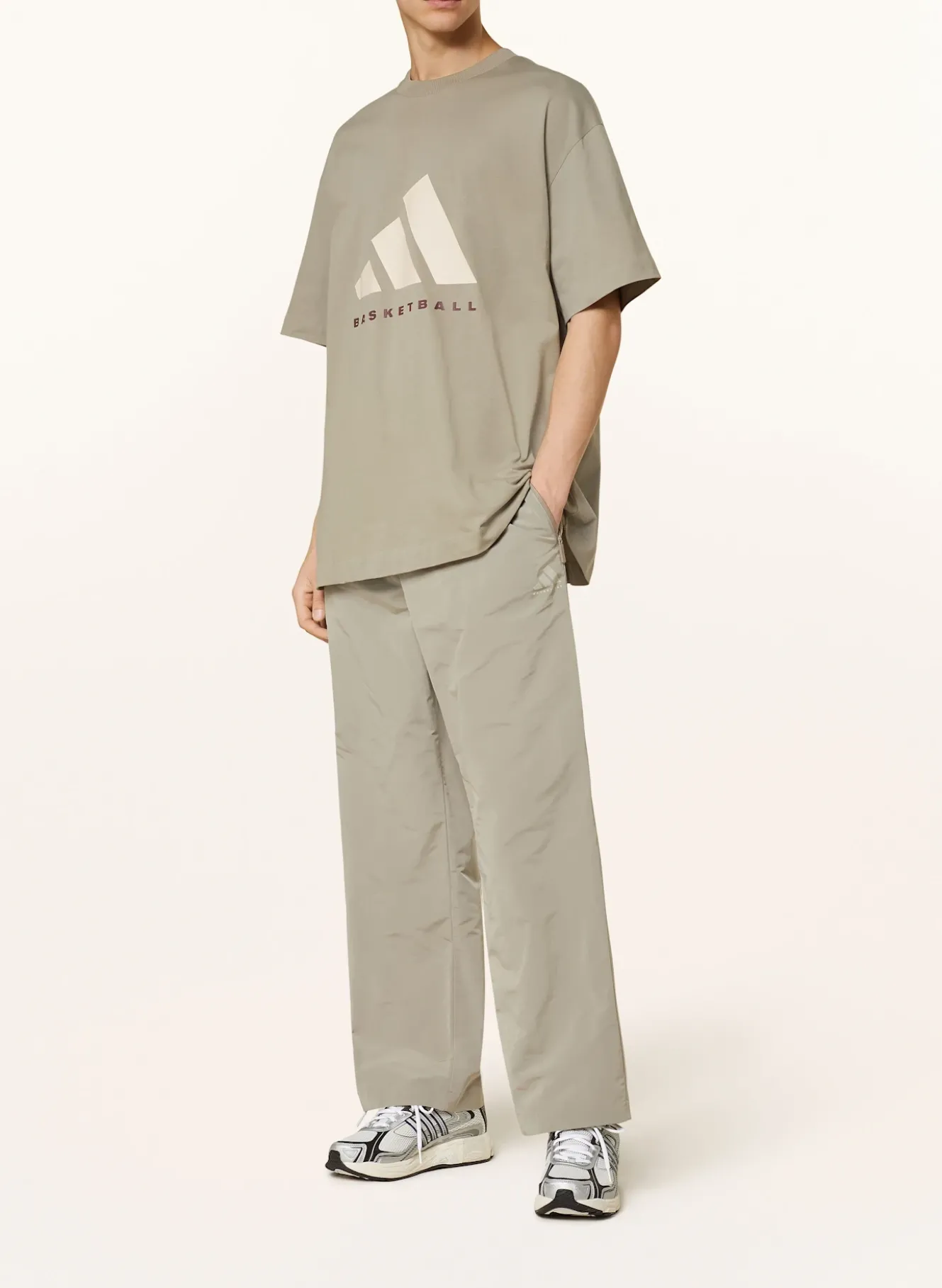 T-Shirt BASKETBALL