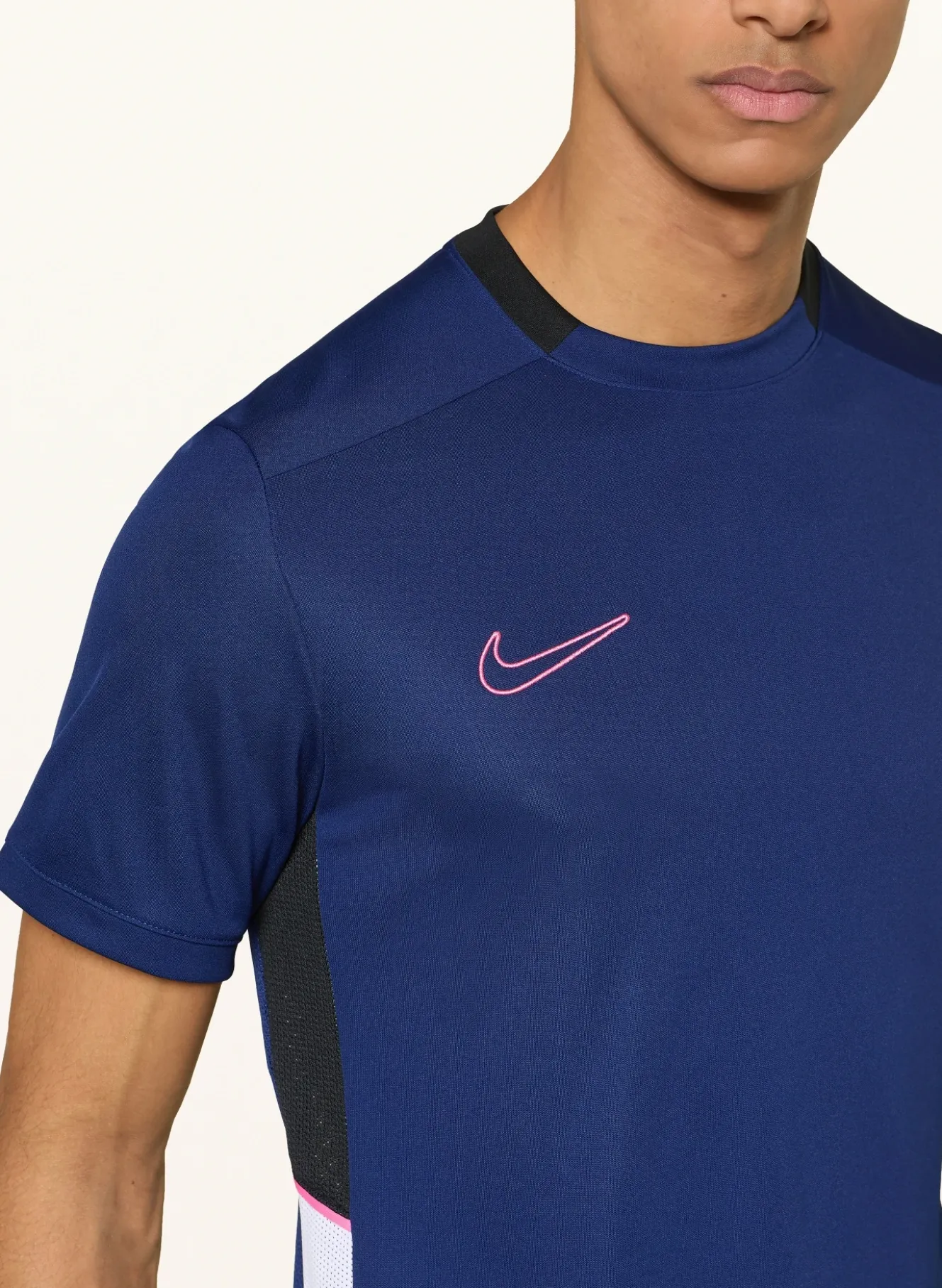 T-Shirt DRI-FIT ACADEMY 25