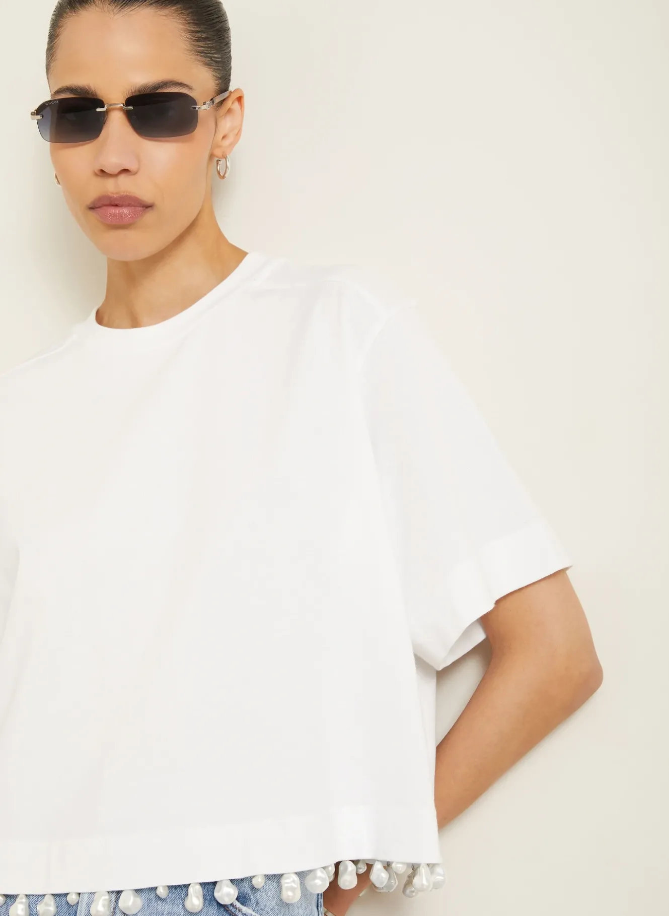 T-Shirt mit Schmuckperlen