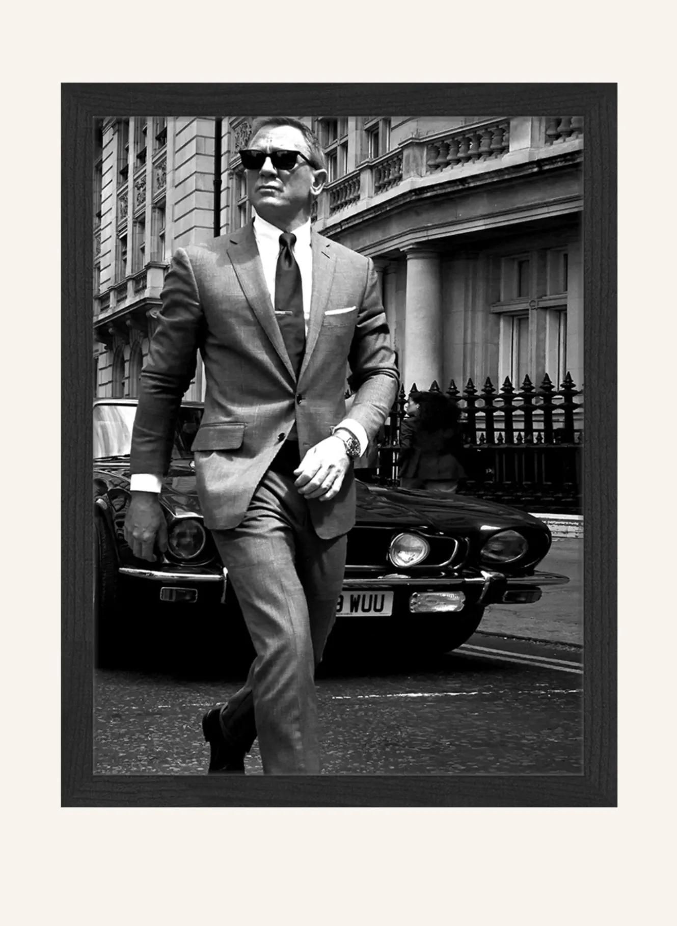 Wandbild DANIEL CRAIG ALS JAMES BOND mit Rahmen