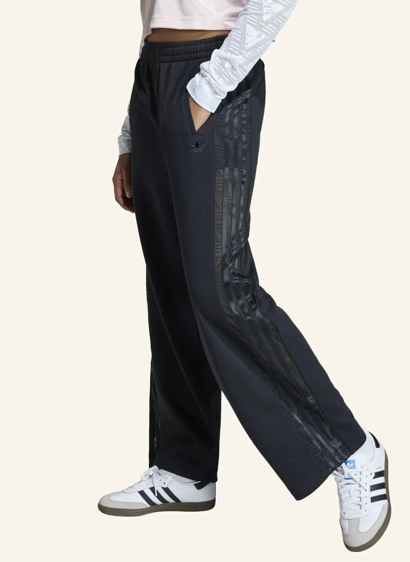 WEITE SPITZENHOSE