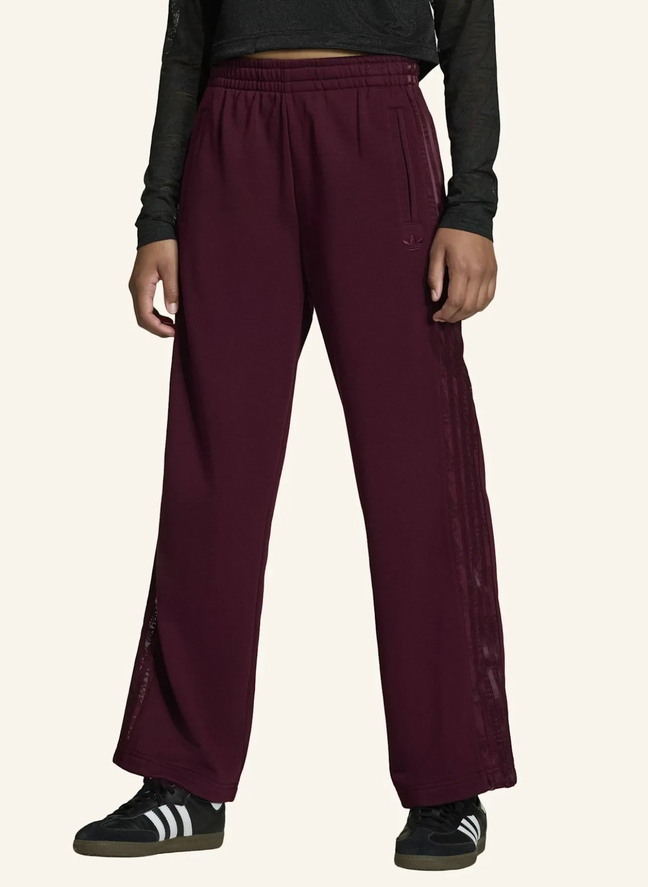WEITE SPITZENHOSE