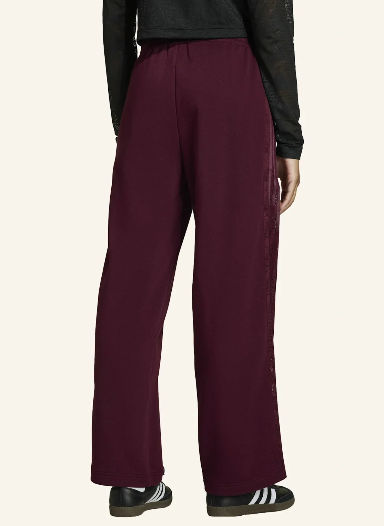 WEITE SPITZENHOSE