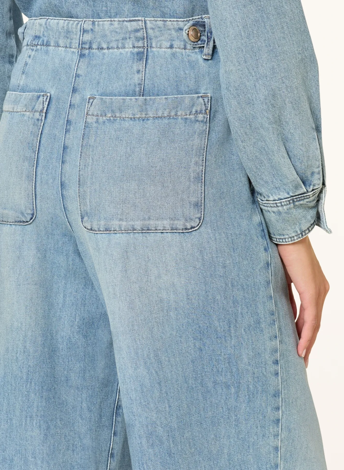 Wide Leg Jeans