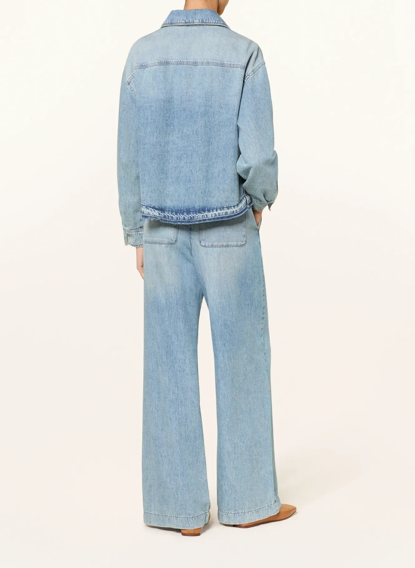 Wide Leg Jeans