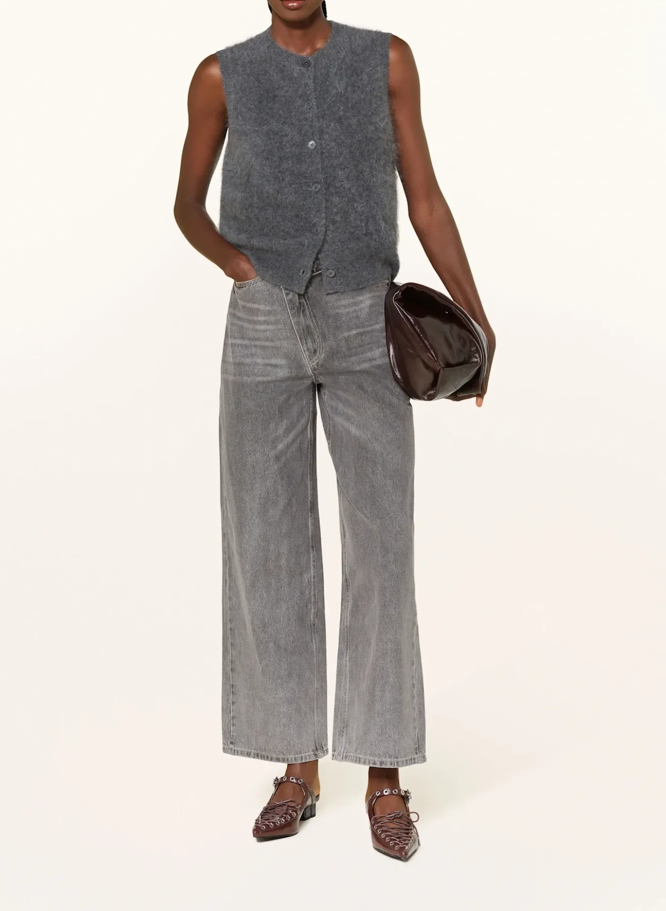 Wide Leg Jeans